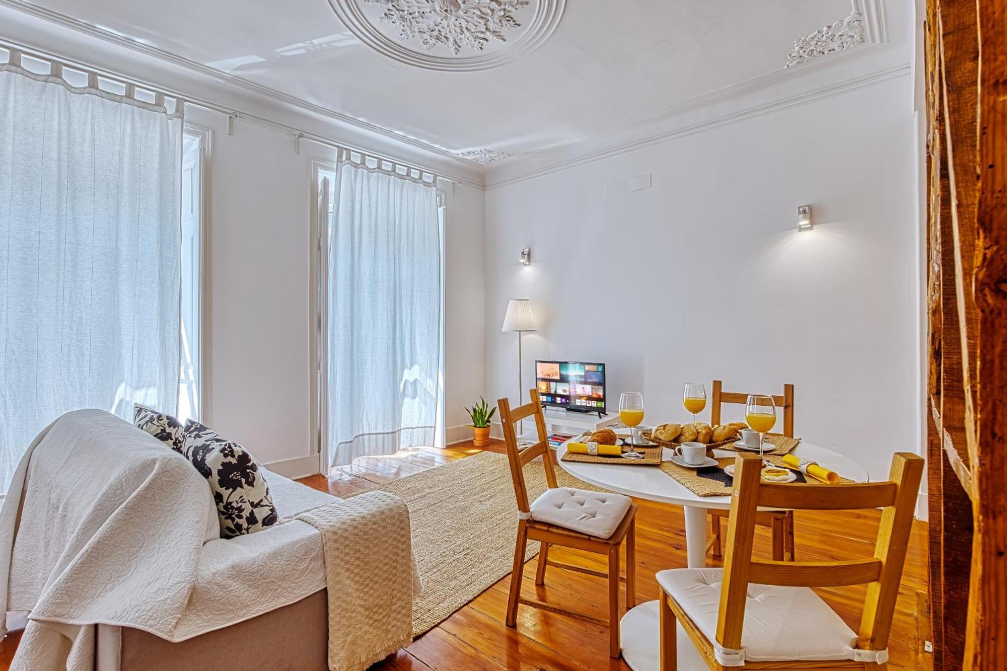 Inloveapartments - City Center For Family Lisbona Esterno foto