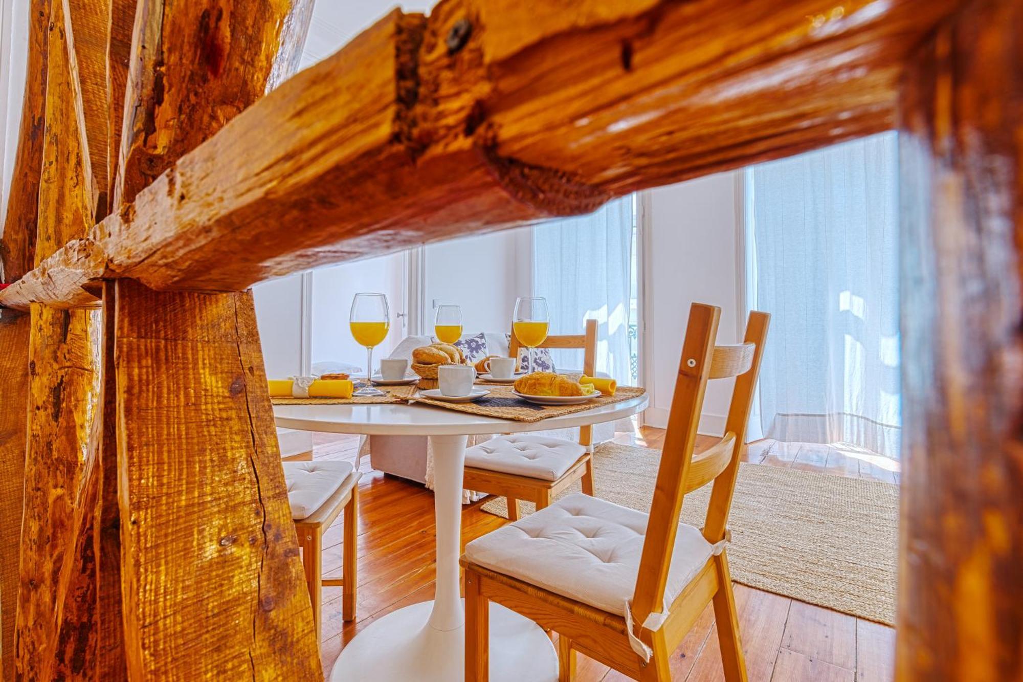 Inloveapartments - City Center For Family Lisbona Esterno foto