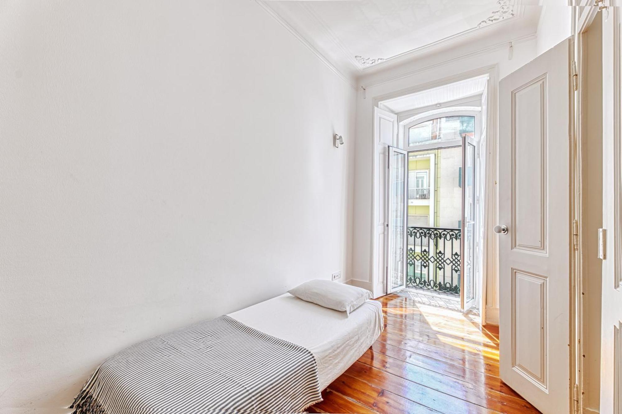 Inloveapartments - City Center For Family Lisbona Esterno foto